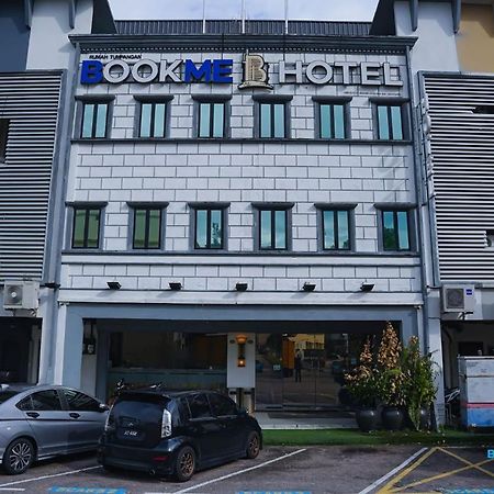Bookme Hotel Johor Bahru Exterior photo
